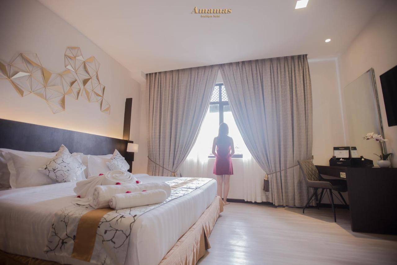 Amamas Boutique Hotel Kuching Exterior photo